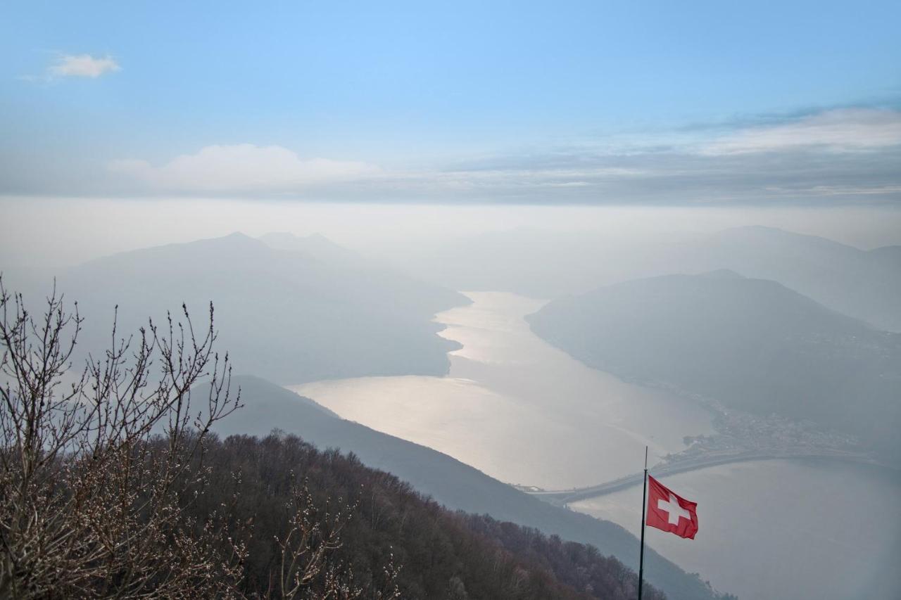Apartmán La Mansarda Di Eros E Tiziana Lanzo dʼIntelvi Exteriér fotografie