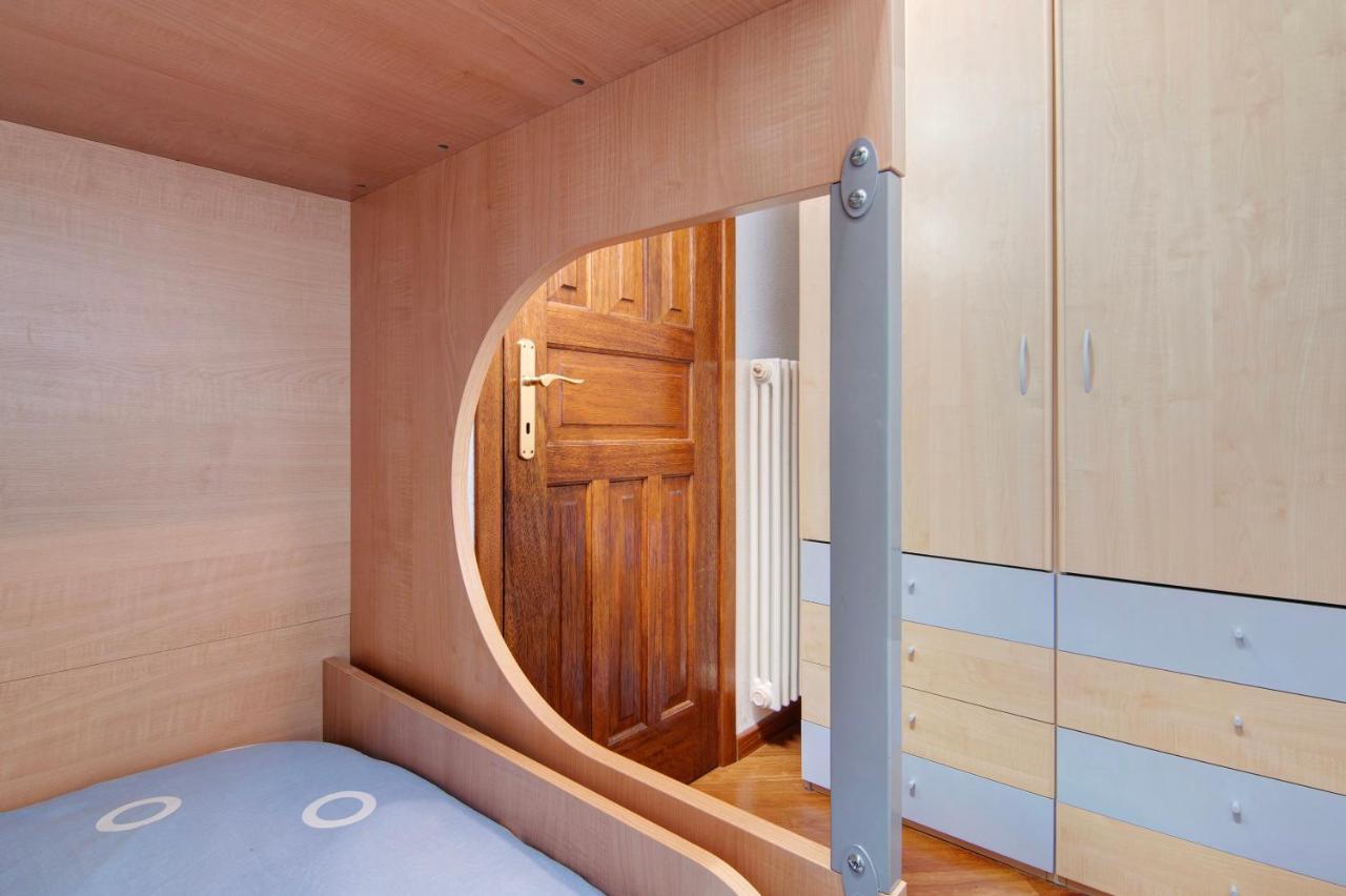 Apartmán La Mansarda Di Eros E Tiziana Lanzo dʼIntelvi Exteriér fotografie